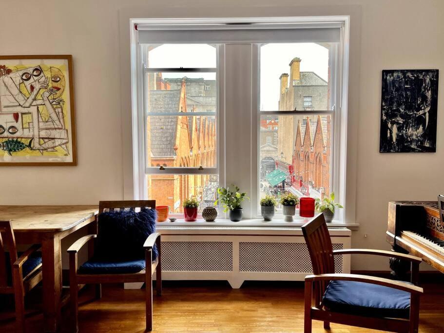 Charming City Townhouse Дублин Экстерьер фото