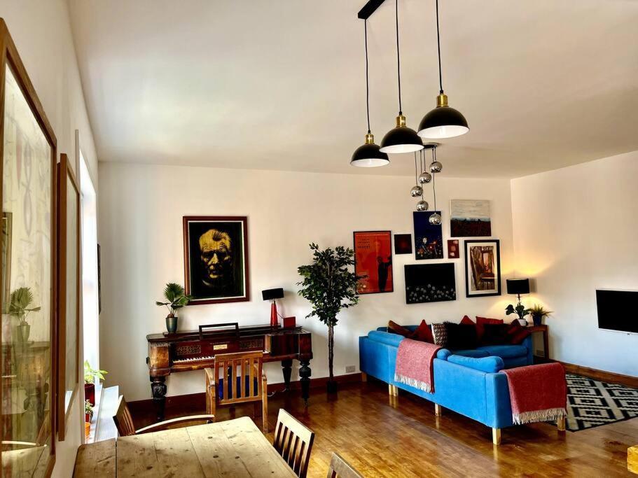 Charming City Townhouse Дублин Экстерьер фото