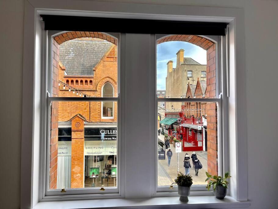 Charming City Townhouse Дублин Экстерьер фото