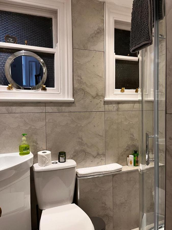 Charming City Townhouse Дублин Экстерьер фото